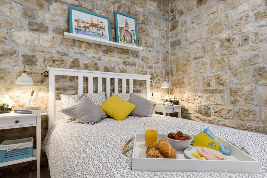 Apartment Fabijanko Oldtown Trogir Exterior photo